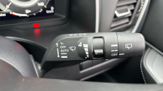 Nissan Qashqai 1.3 DiG-T MH N-Connecta 5dr Petrol Hatchback